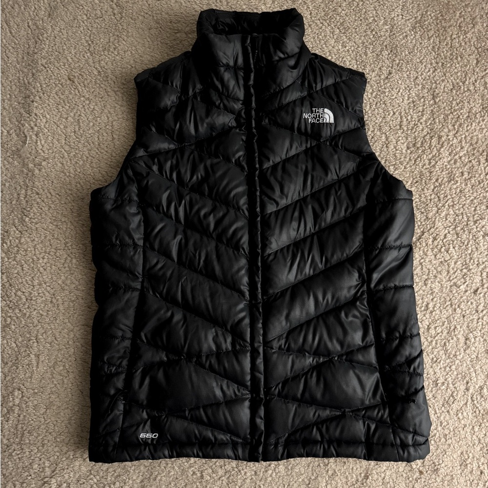 The North face puffer vest - Size M